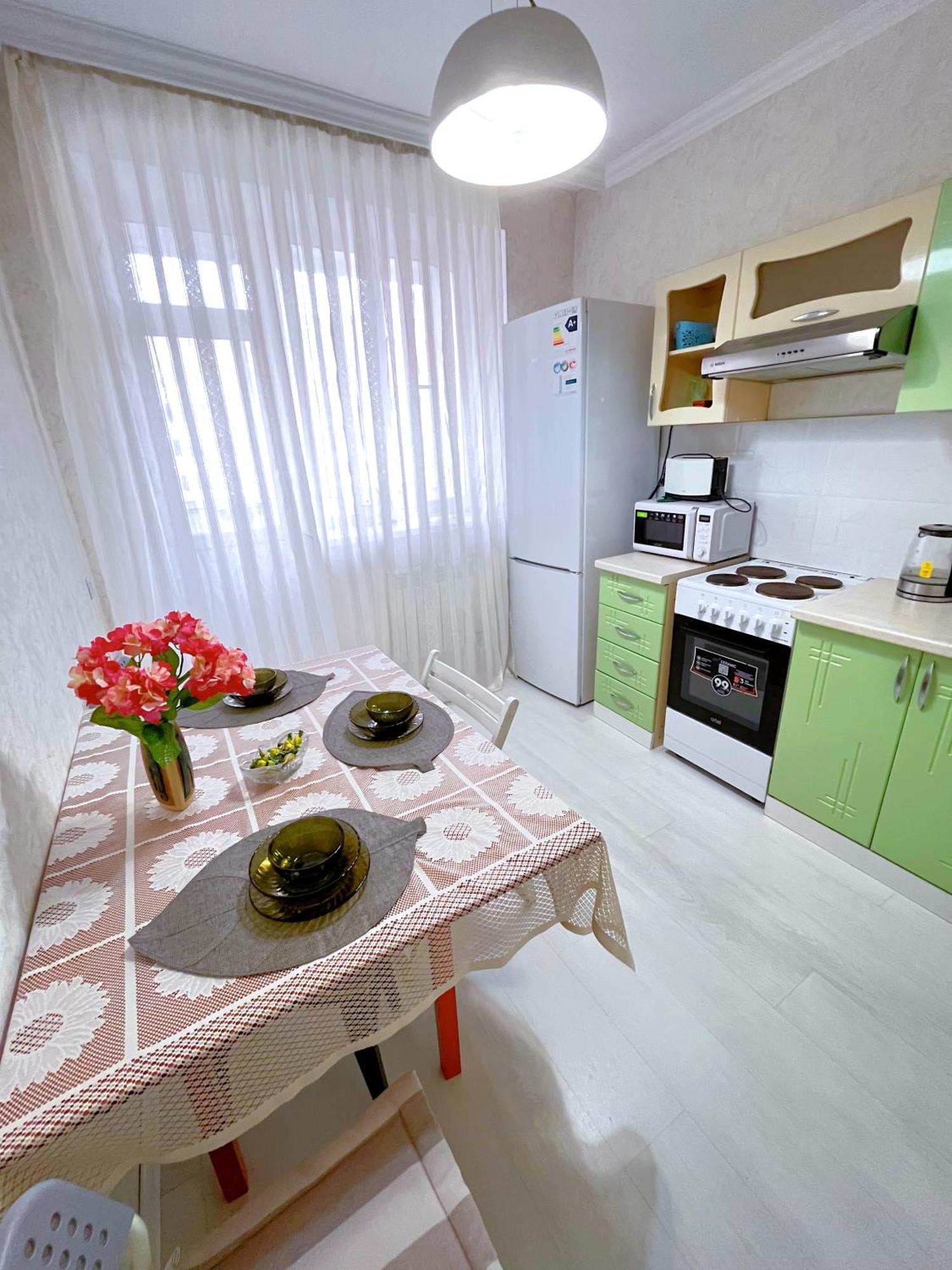 Ferienwohnung Go To Mercury Astana Exterior foto
